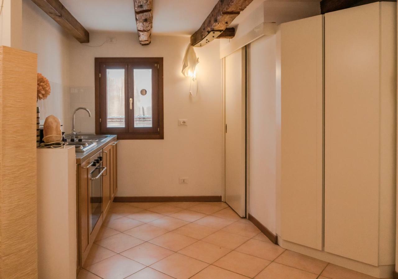 In The Heart Of Biennale Ac Wi-Fi Apartment Venice Ngoại thất bức ảnh